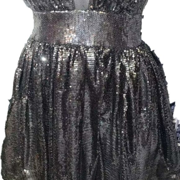 BNWT BEBE Gunmetal Sequined Halter Deep V-Neck Petticoat (S) - Picture 2 of 9